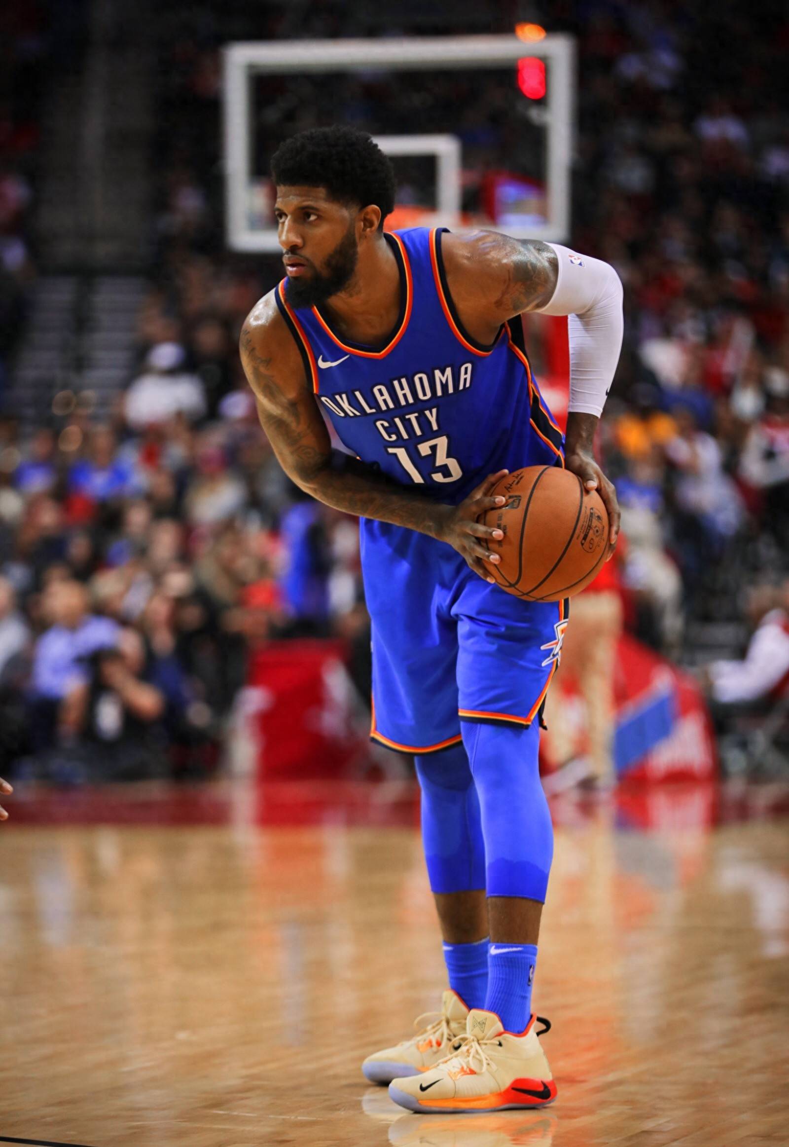 范戴克：更衣室的氛围一直很好，我们都渴望扭转局面（范戴克：更衣室始终团结，大家都盼尽快扭转颓势）