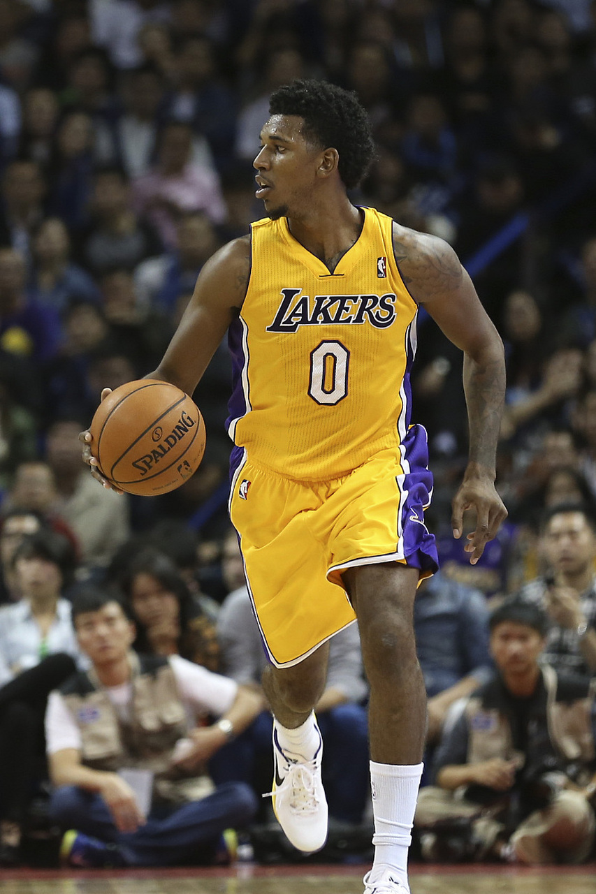 于根伟：遗憾本赛季遭申花双杀，给本赛季外援表现打70分（于根伟：本季两负申花成遗憾，外援表现打70分）