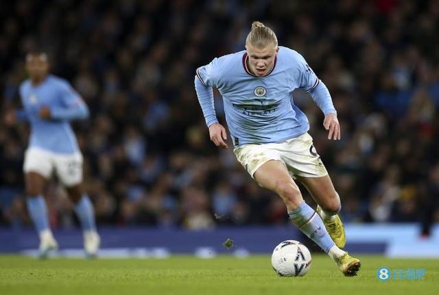 罗马名宿贾尼尼：佩7去尤文、米兰都能当主力，他配得上续约（罗马名宿贾尼尼：佩7无论赴尤文还是米兰都可锁定主力，续约实至名归）